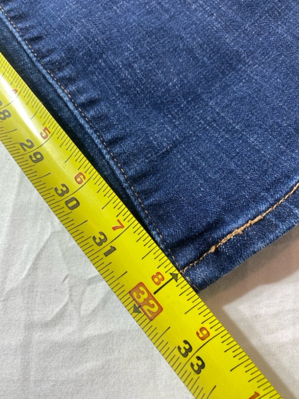 Levi's Classic Bootcut Blue Jeans Women’s Size 28 - Picture 9 of 13